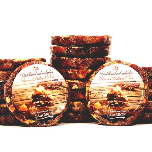 Dadelbrood met walnoten