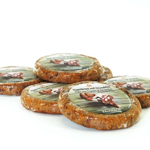 Vijgenbrood met amandelen